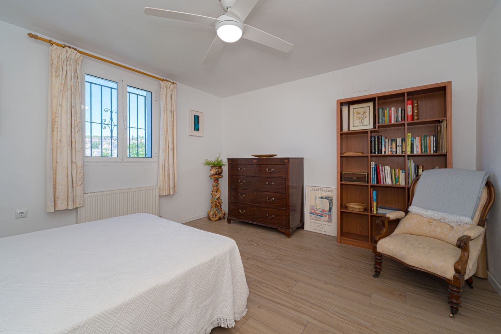 5 bedroom Villa for sale in Benissa with pool garage - € 895,000 (Ref: 9383945)