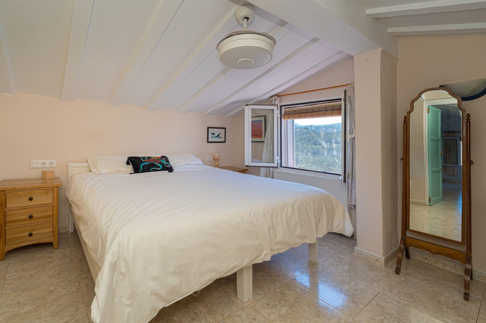 5 bedroom Villa for sale in Benissa with pool garage - € 895,000 (Ref: 9383945)