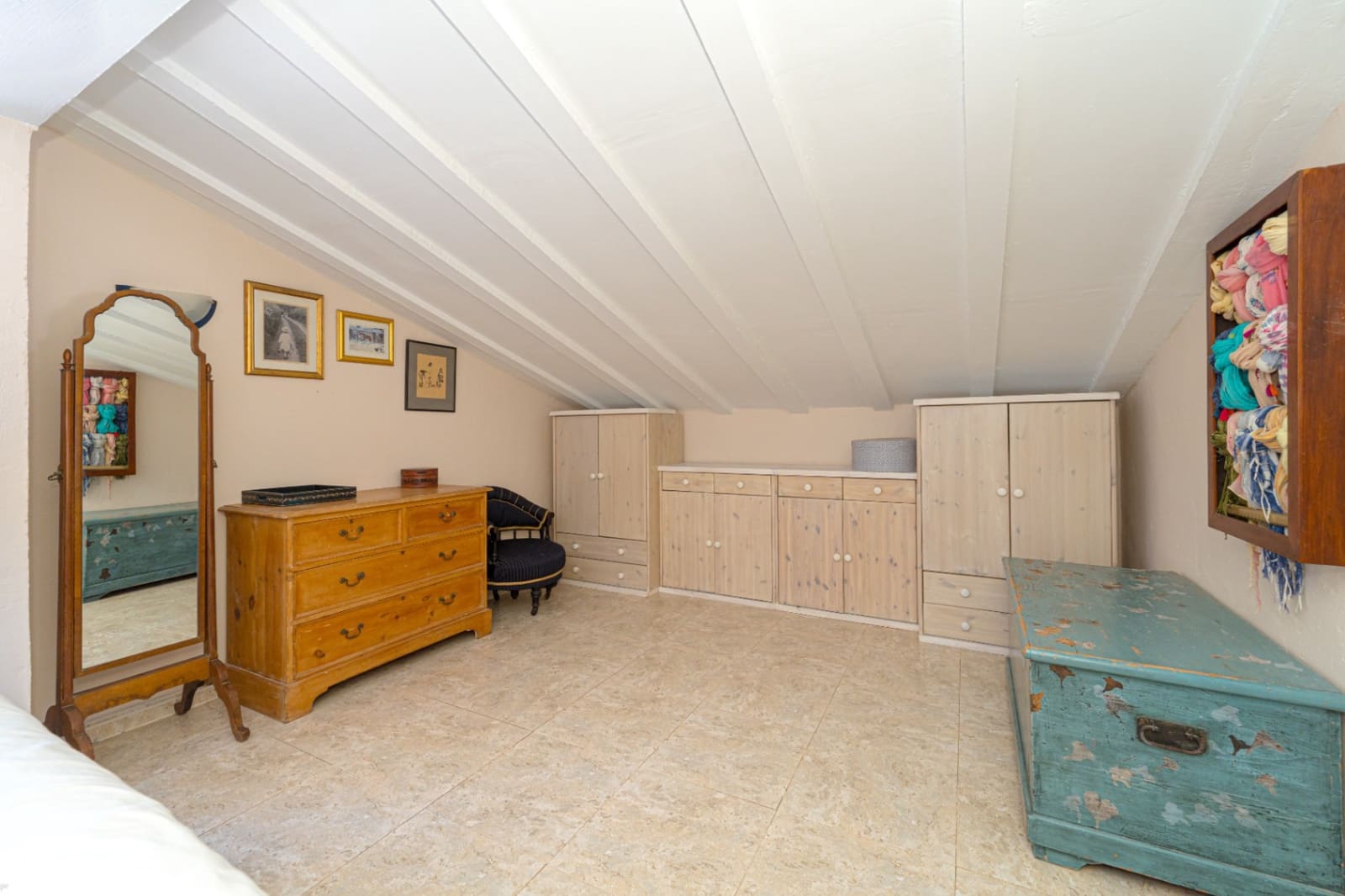 5 bedroom Villa for sale in Benissa with pool garage - € 895,000 (Ref: 9383945)