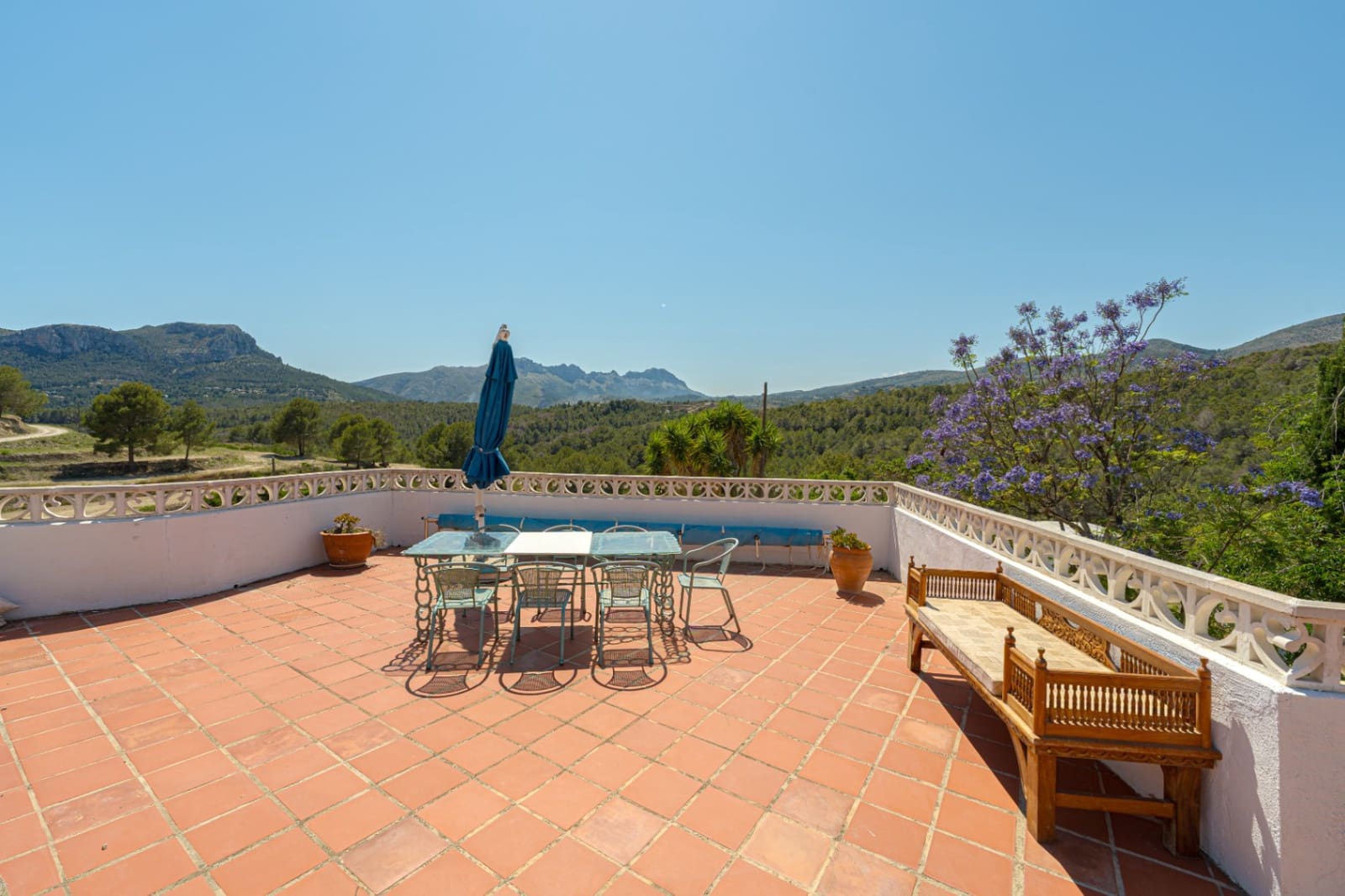 5 bedroom Villa for sale in Benissa with pool garage - € 895,000 (Ref: 9383945)