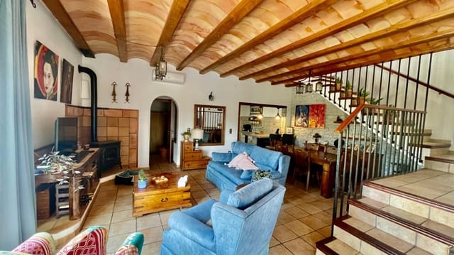 6 soverom Villa til salgs i Alcalalí / Alcanalí med svømmebasseng garasje - € 695 000 (Ref: 9383946)