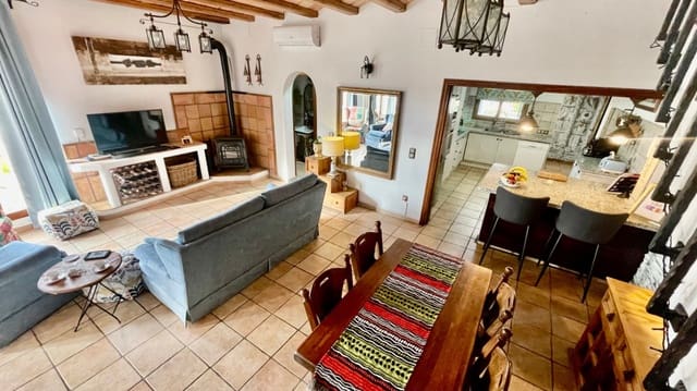 6 Zimmer Villa zu verkaufen in Alcalalí / Alcanalí mit Pool Garage - 649.950 € (Ref: 9383946)