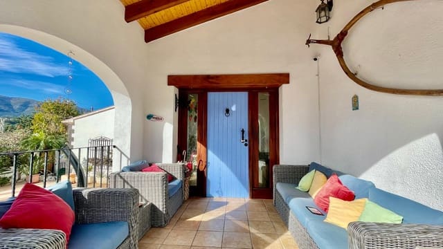 6 sovrum Villa till salu i Alcalalí / Alcanalí med pool garage - 649 950 € (Ref: 9383946)