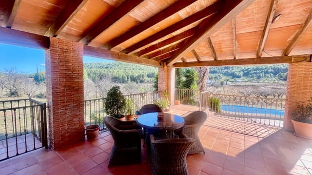 2 slaapkamer Villa te koop in Jalón / Xaló met zwembad garage - € 950.000 (Ref: 9383947)