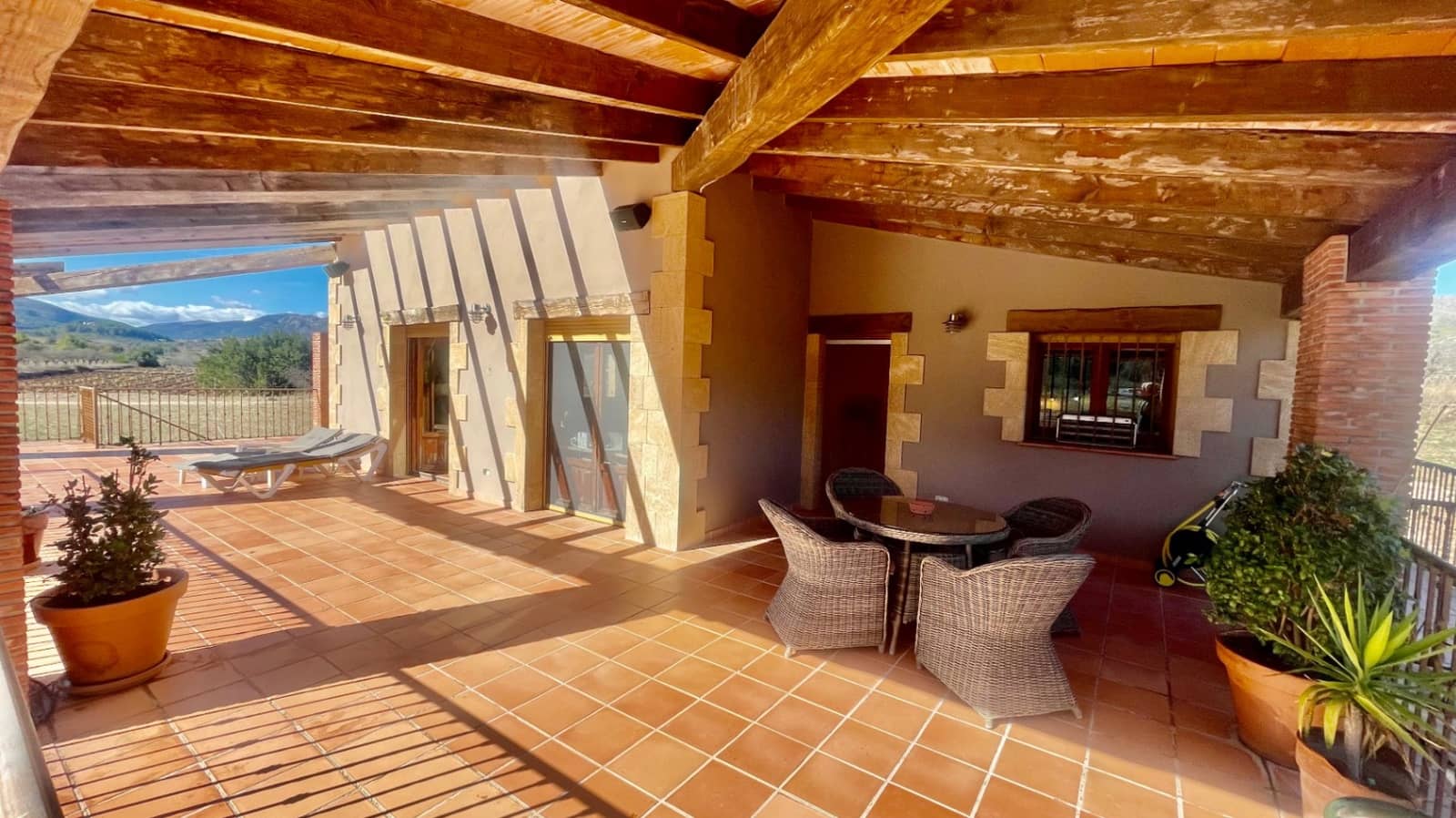 2 slaapkamer Villa te koop in Jalon / Xalo met zwembad garage - € 950.000 (Ref: 9383947)