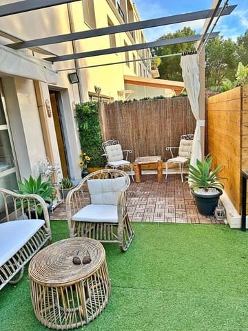 2 makuuhuone Omakotitalo myytävänä paikassa Altea mukana uima-altaan 
autotalli - 230 000 € (Ref: 9383948)