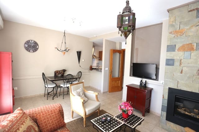 2 bedroom Townhouse for sale in Jalón / Xaló with pool garage - € 229,000 (Ref: 9383950)