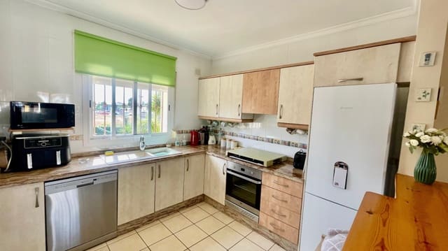 3 bedroom Townhouse for sale in Alcalalí / Alcanalí with pool garage - € 275,000 (Ref: 9383951)