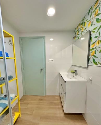 1 bedroom Apartment for sale in La Villajoyosa / Vila Joiosa with pool garage - € 175,000 (Ref: 9412869)