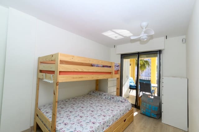 1 makuuhuone Huoneisto myytävänä paikassa La Villajoyosa / Vila Joiosa mukana uima-altaan - 169 000 € (Ref: 9412869)