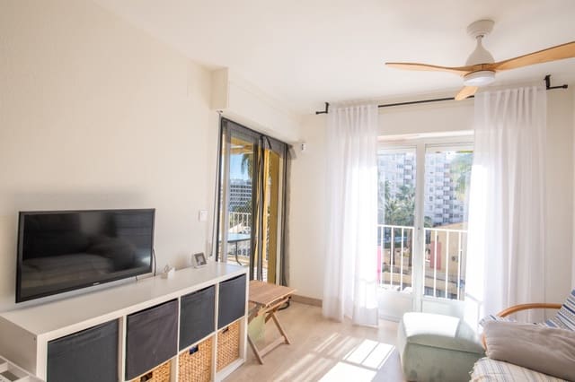 1 makuuhuone Huoneisto myytävänä paikassa La Villajoyosa / Vila Joiosa mukana uima-altaan - 169 000 € (Ref: 9412869)