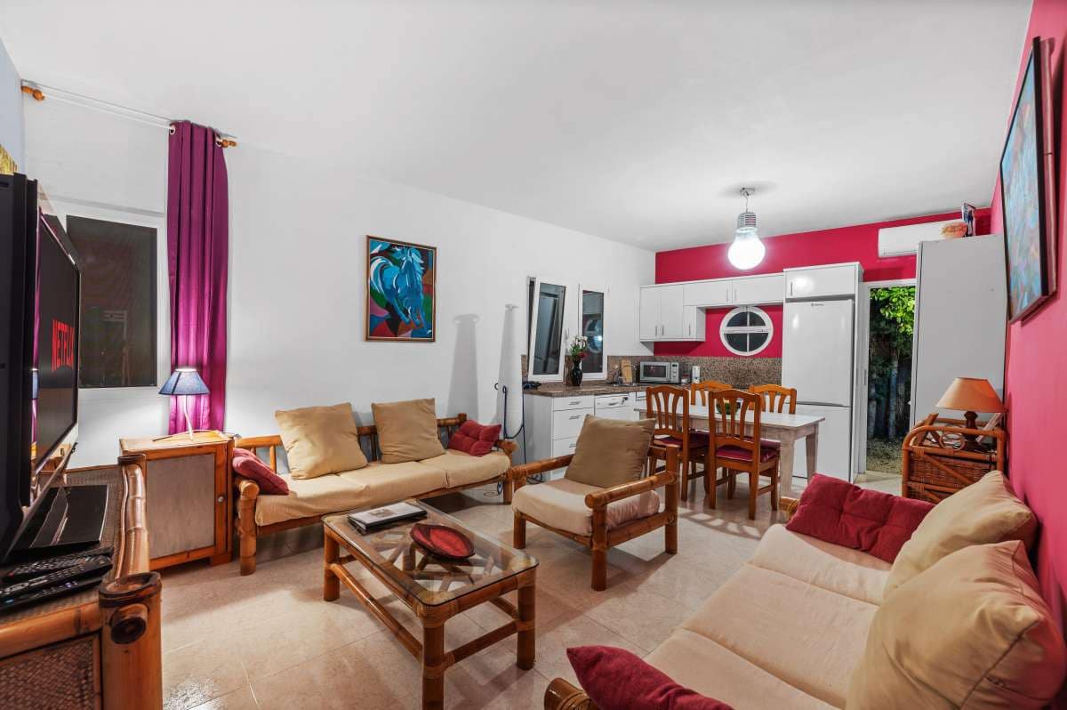 6 makuuhuone Huvila myytävänä paikassa Benissa mukana uima-altaan - 1 600 000 € (Ref: 9412870)