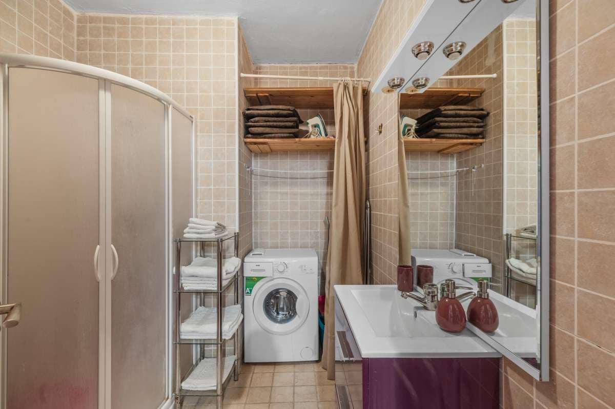 6 makuuhuone Huvila myytävänä paikassa Benissa mukana uima-altaan - 1 600 000 € (Ref: 9412870)