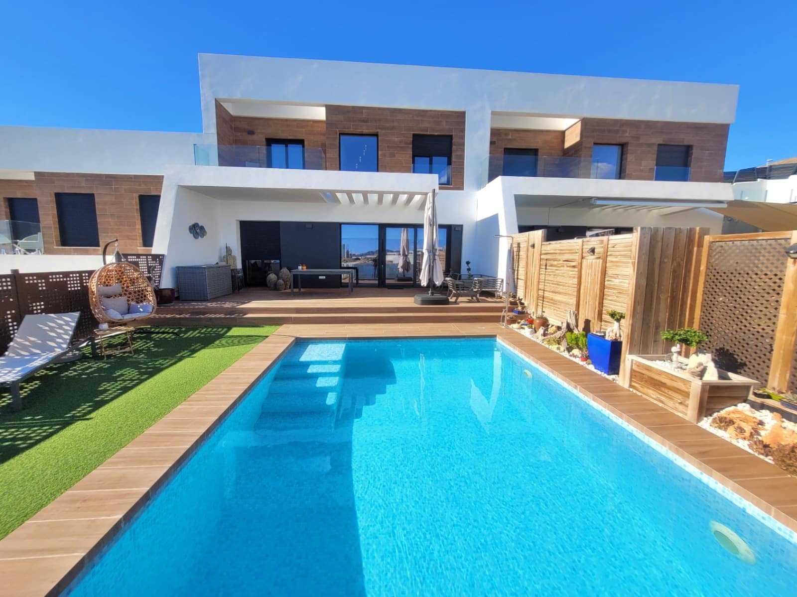 3 camera da letto Villa in vendita in Finestrat con piscina garage - 585.000 € (Rif: 9419402)