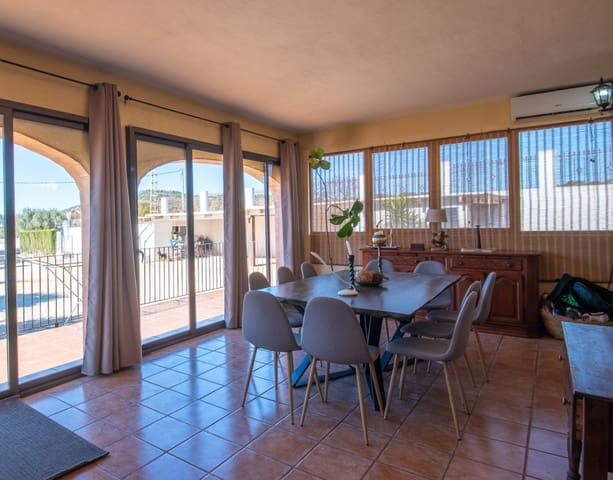 7 bedroom Finca/Country House for sale in Benissa with pool garage - € 970,000 (Ref: 9425369)