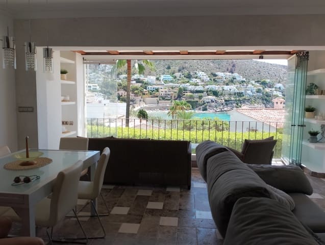 3 slaapkamer Appartement te koop in Moraira, Teulada-Moraira met garage - € 565.000 (Ref: 9427976)