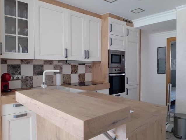 3 slaapkamer Appartement te koop in Moraira, Teulada-Moraira met garage - € 565.000 (Ref: 9427976)