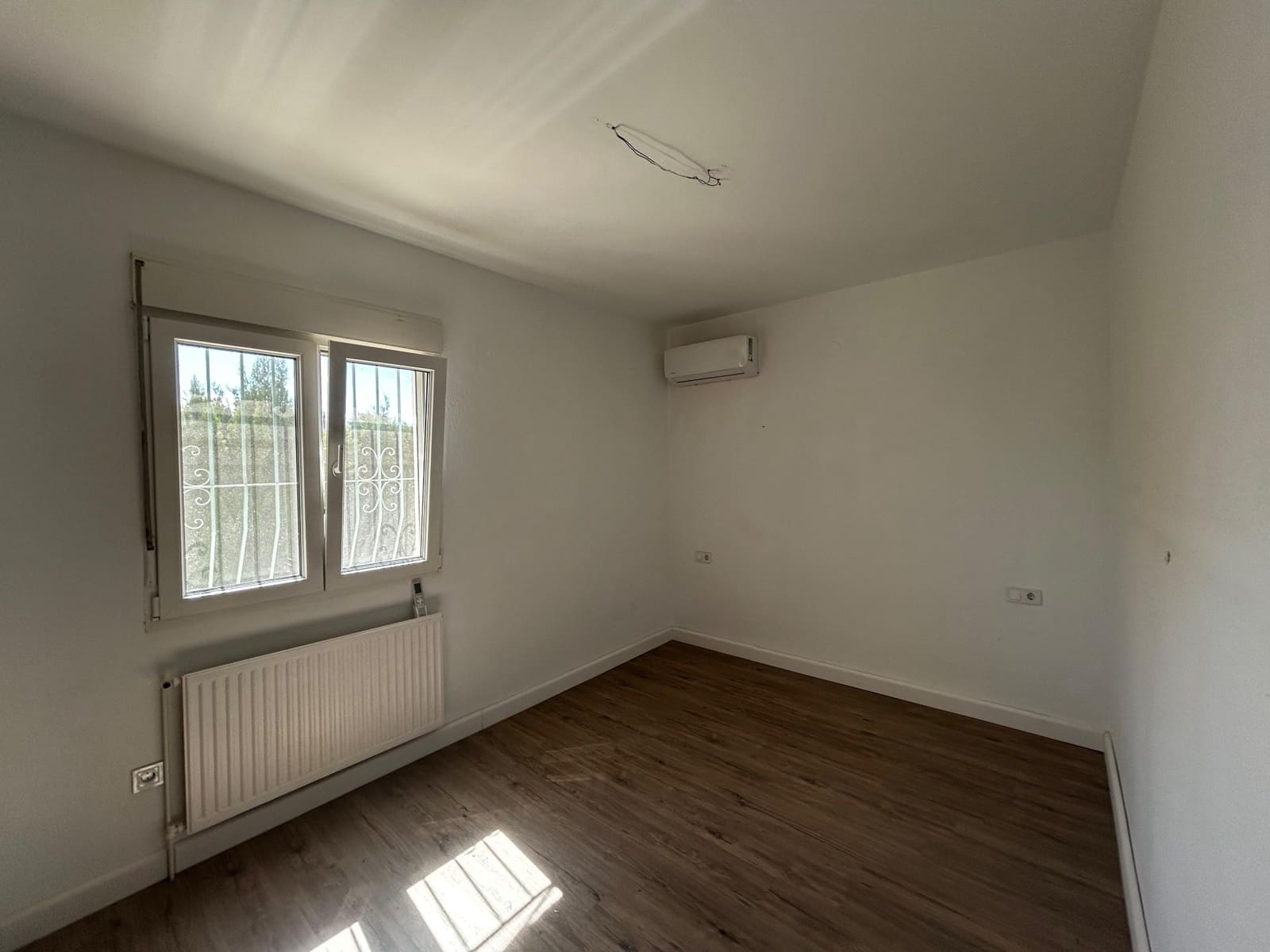 2 sypialnia Willa na sprzedaż w Calpe / Calp z basenem - 448 000 € (Ref: 9427977)