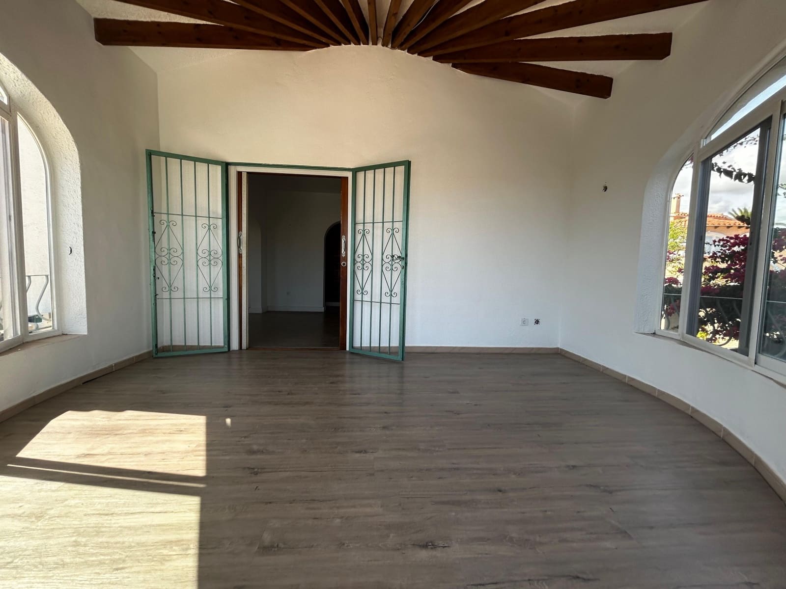 2 sypialnia Willa na sprzedaż w Calpe / Calp z basenem - 448 000 € (Ref: 9427977)