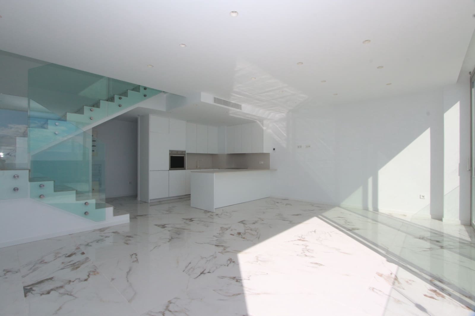 3 slaapkamer Penthouse te koop in La Villajoyosa / Vila Joiosa met zwembad - € 1.550.000 (Ref: 9427978)