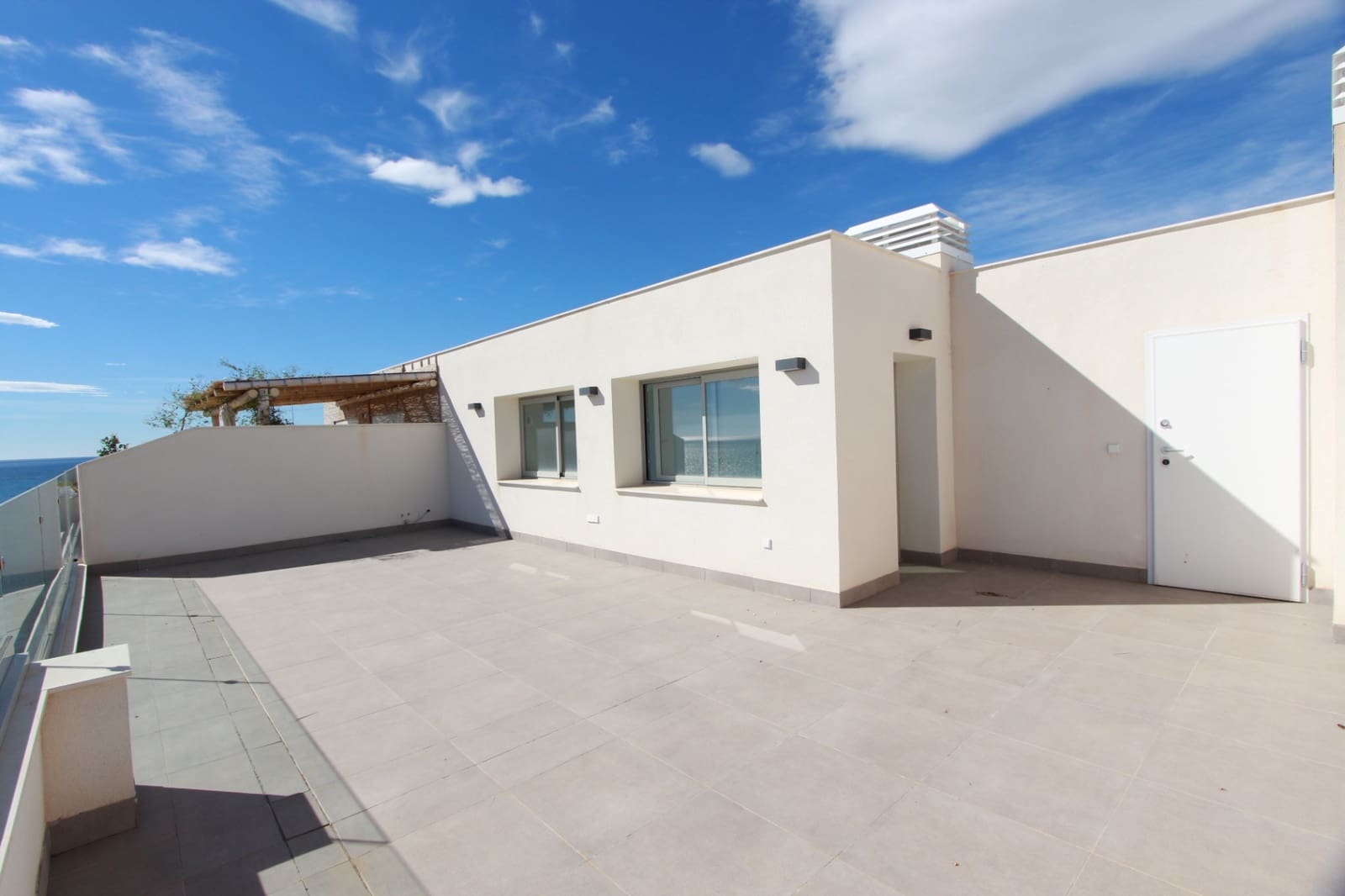 3 slaapkamer Penthouse te koop in La Villajoyosa / Vila Joiosa met zwembad - € 1.550.000 (Ref: 9427978)