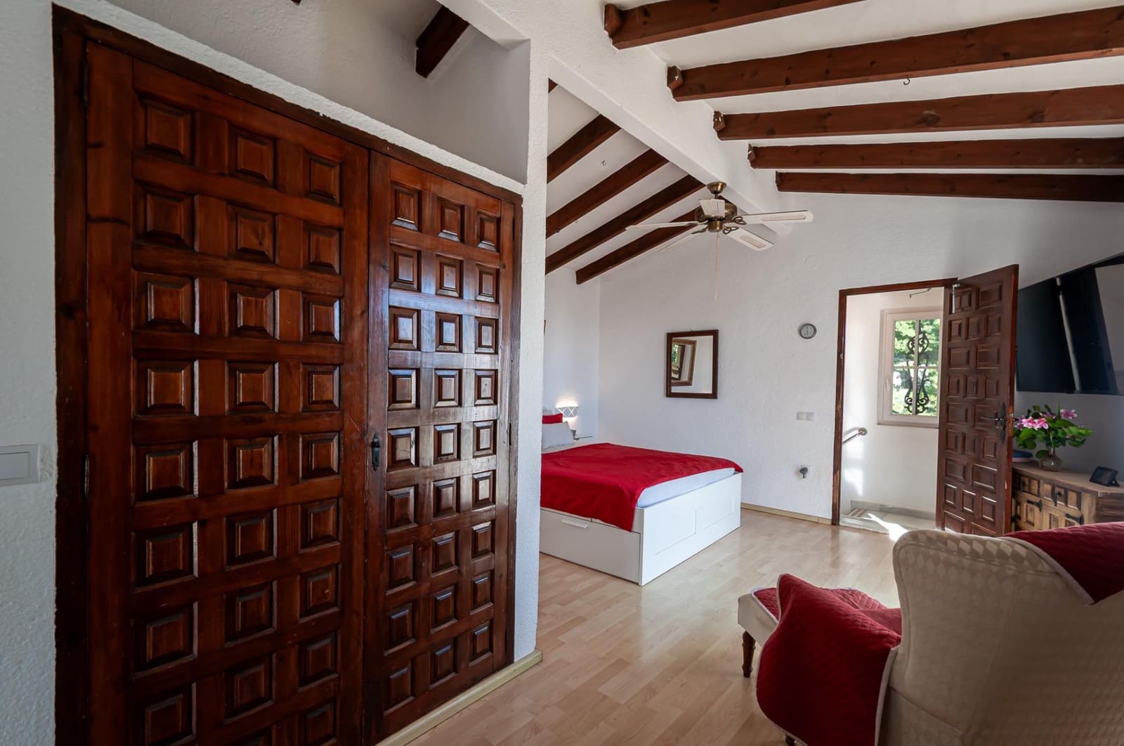 Chalet de 4 habitaciones en Calpe / Calp en venta con piscina - 1.400.000 € (Ref: 9427982)