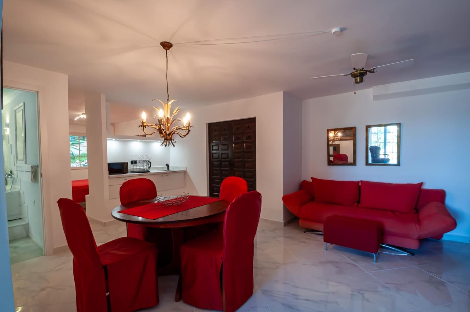 Chalet de 4 habitaciones en Calpe / Calp en venta con piscina - 1.400.000 € (Ref: 9427982)