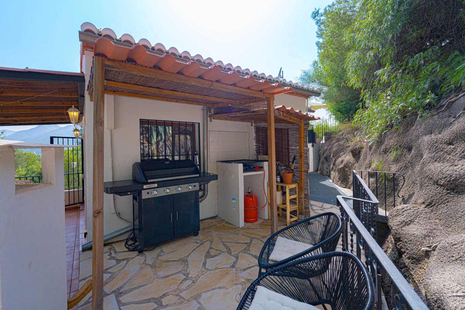 4 bedroom Villa for sale in Alcalali / Alcanali with pool - € 375,000 (Ref: 9427984)