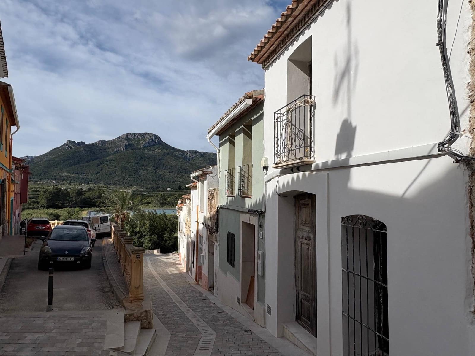 6 bedroom Villa for sale in Alcalali / Alcanali - € 349,000 (Ref: 9427986)