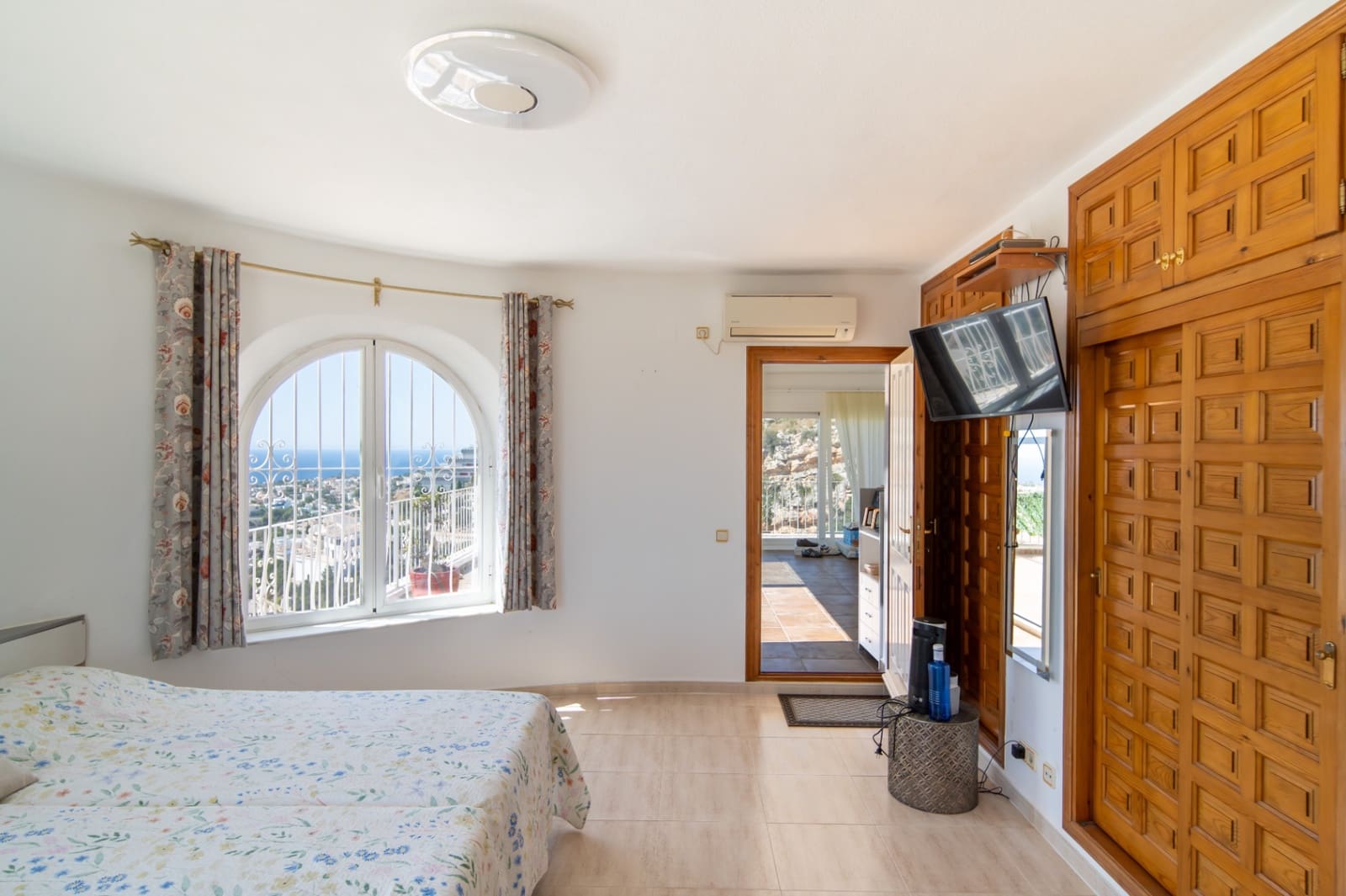 3 bedroom Villa for sale in Benitachell / Benitatxell with pool - € 695,000 (Ref: 9444621)