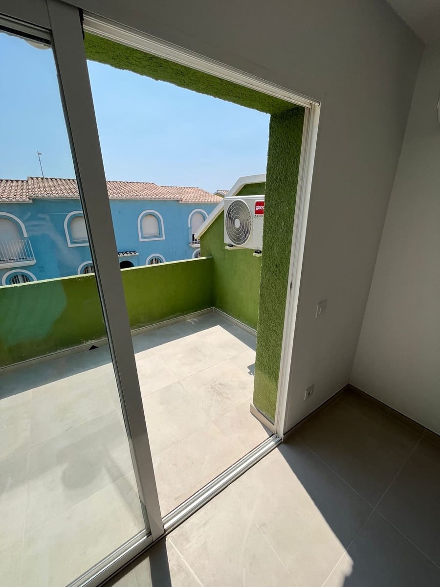 2 bedroom Apartment for sale in Cumbre del Sol with pool - € 240,000 (Ref: 9460784)