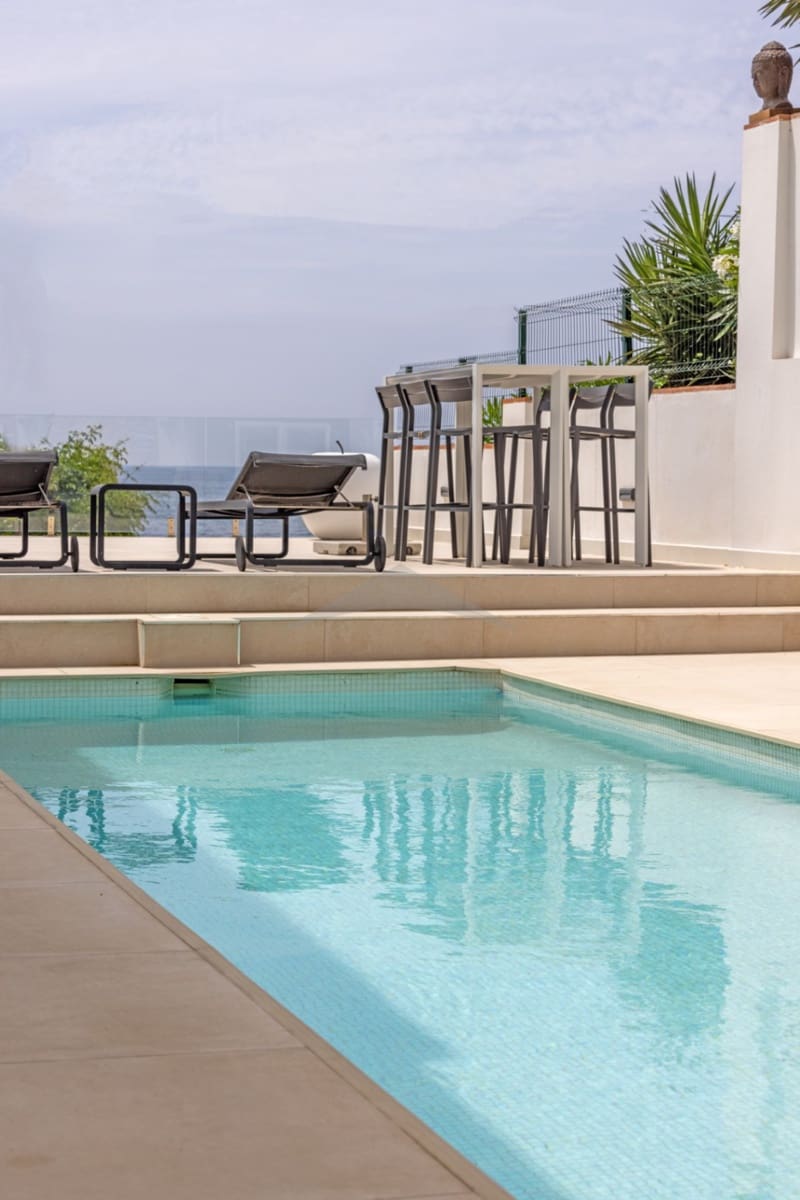 4 slaapkamer Villa te koop in Moraira met zwembad - € 1.850.000 (Ref: 9464832)