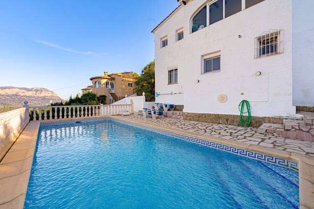 4 bedroom Villa for sale in Pedreguer with pool - € 370,000 (Ref: 9464835)