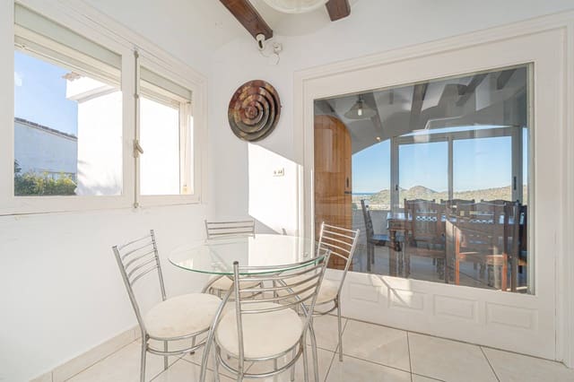 4 bedroom Villa for sale in Pedreguer with pool - € 370,000 (Ref: 9464835)