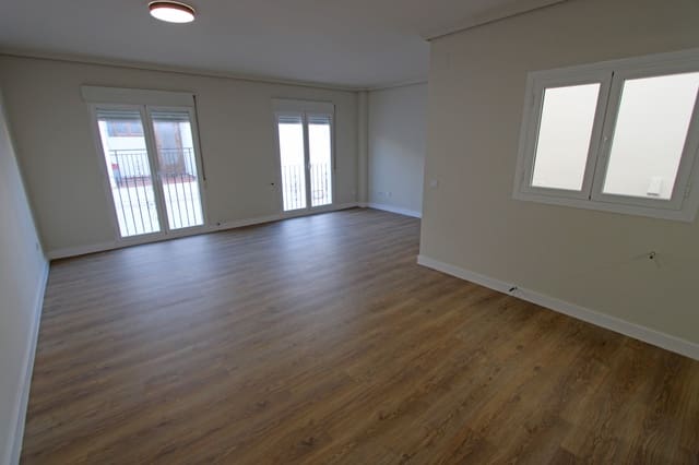 Casa de 3 habitaciones en Castell de Castells en venta con garaje - 225.000 € (Ref: 9496513)