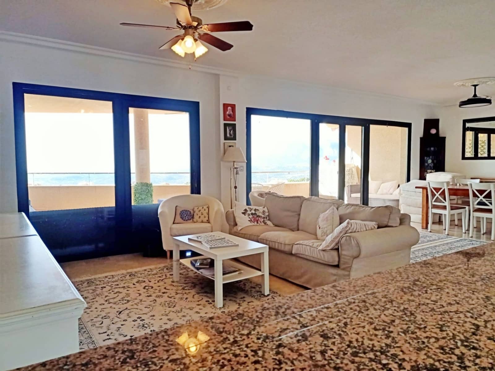 Ático de 2 habitaciones en Altea en venta con piscina garaje - 650.000 € (Ref: 9506531)