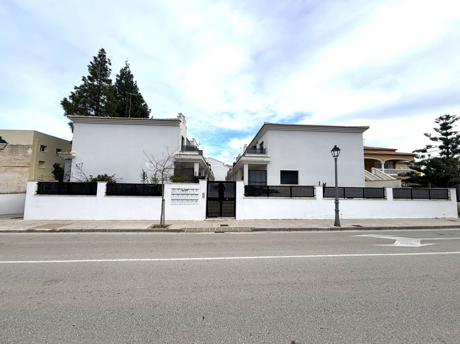 3 soveværelse Byhus til salg i Parcent med garage - € 210.000 (Ref: 9516604)