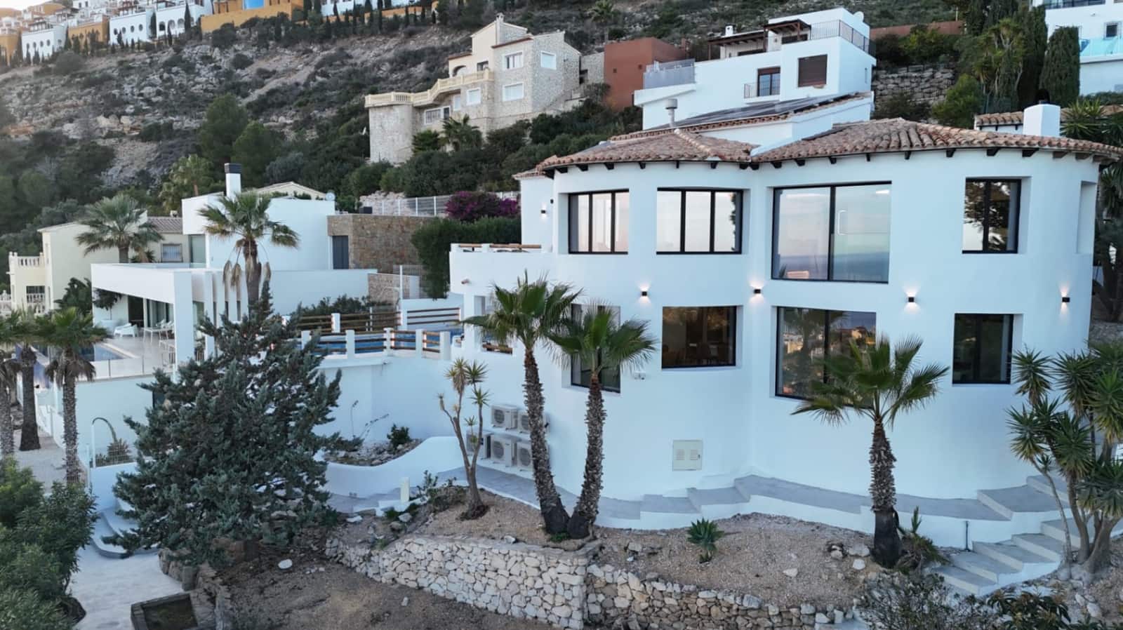 5 quarto Moradia para venda em Cumbre del Sol com piscina garagem - 1 700 000 € (Ref: 9528424)