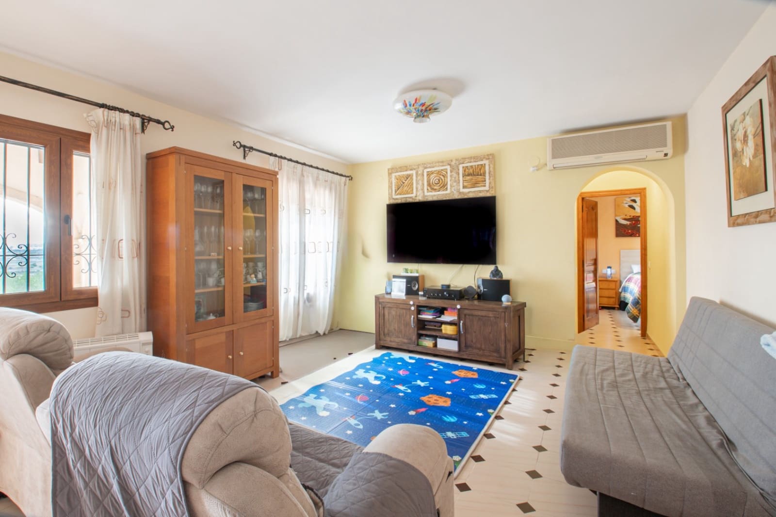 3 bedroom Villa for sale in Senija with pool garage - € 320,000 (Ref: 9539865)