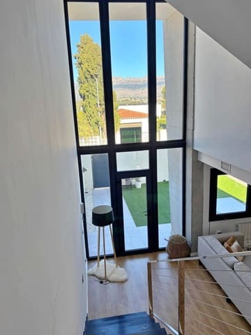 3 sovrum Hus till salu i Albir, Alfaz del Pi / L'Alfàs del Pi med pool garage - 750 000 € (Ref: 9542126)