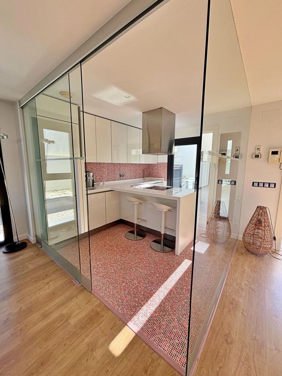 3 sovrum Hus till salu i Albir med pool garage - 750 000 € (Ref: 9542126)