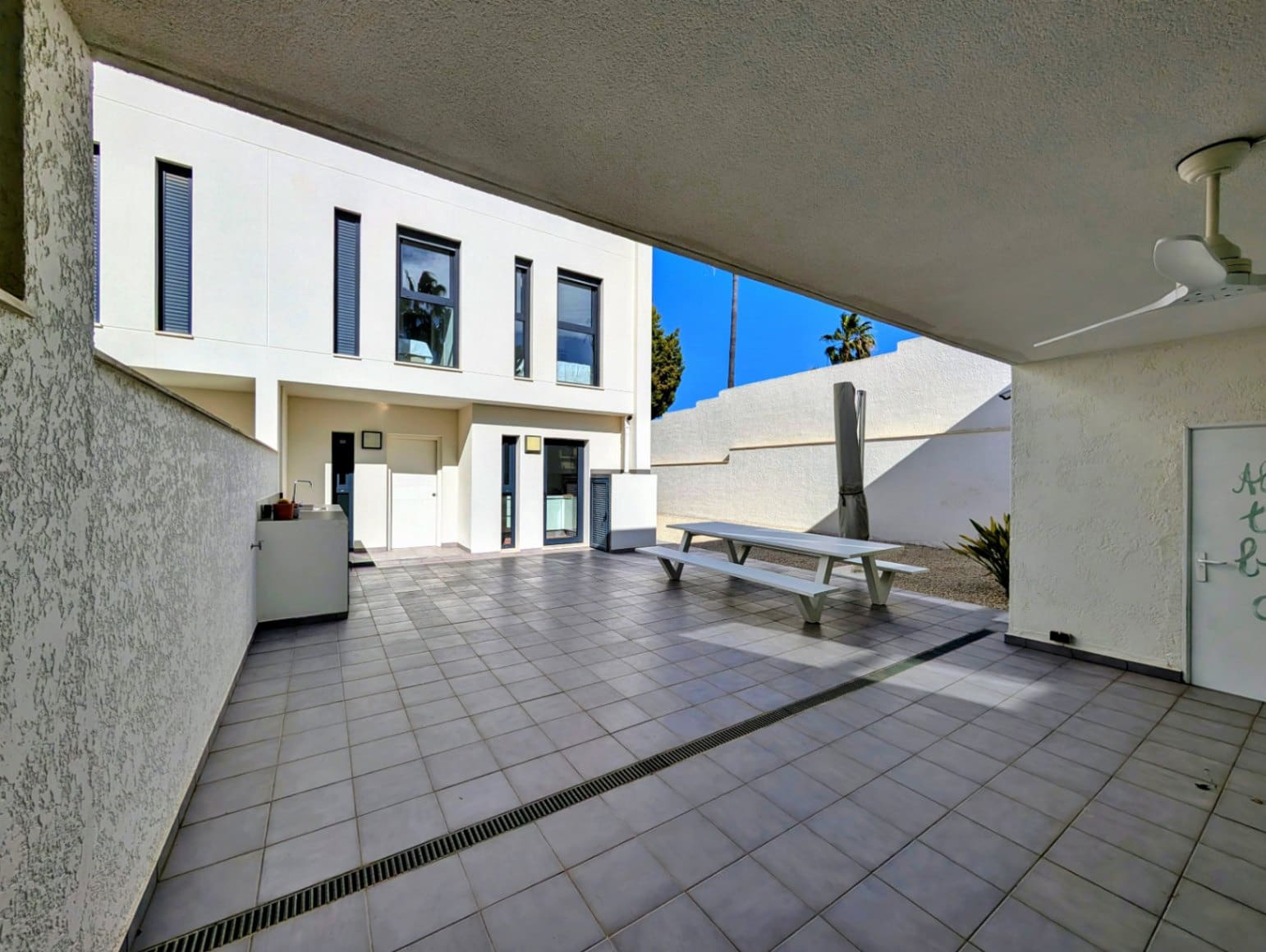 3 bedroom Townhouse for sale in Albir with pool - € 750,000 (Ref: 9542126)