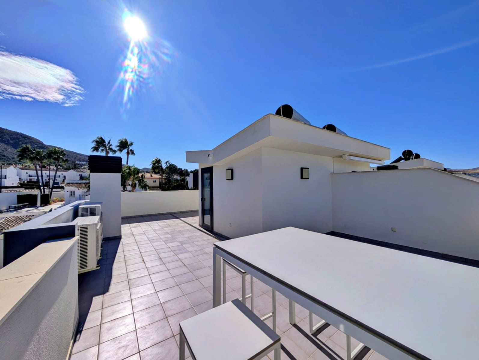 3 bedroom Townhouse for sale in Albir with pool - € 750,000 (Ref: 9542126)