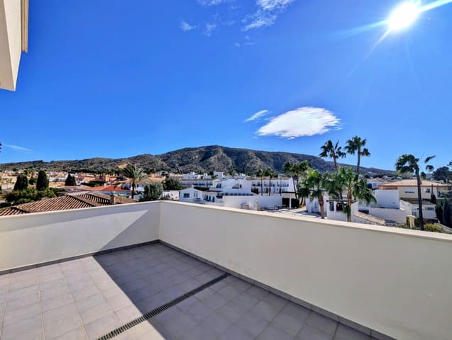 3 sypialnia Dom na sprzedaż w Albir, Alfaz del Pi / L'Alfàs del Pi z basenem - 750 000 € (Ref: 9542126)