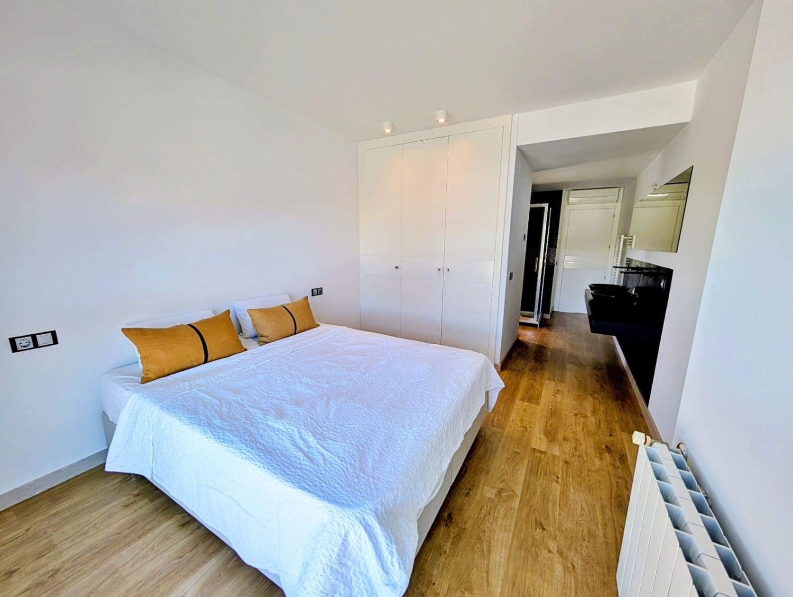 3 bedroom Townhouse for sale in Albir with pool - € 750,000 (Ref: 9542126)