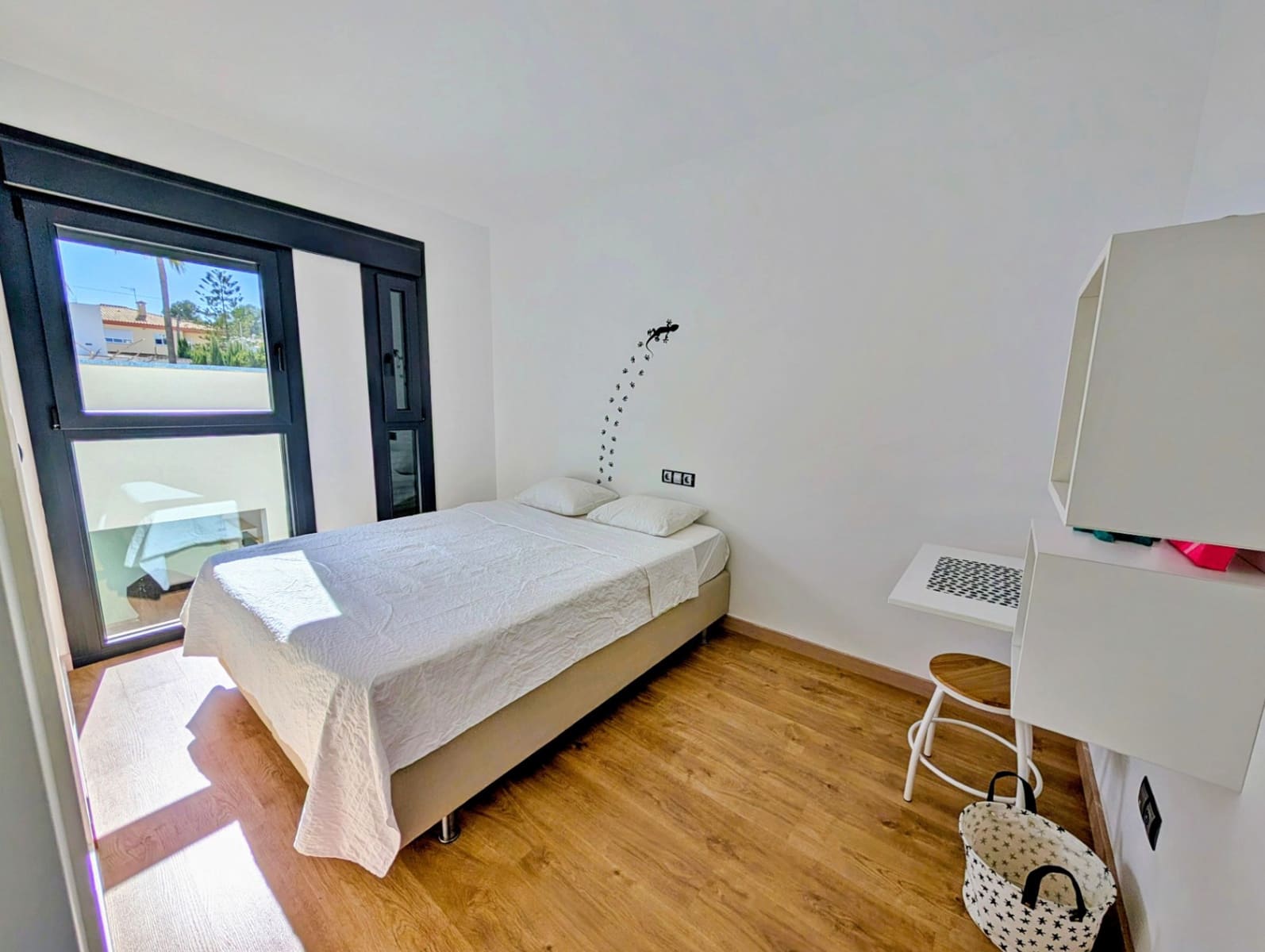 3 bedroom Townhouse for sale in Albir with pool - € 750,000 (Ref: 9542126)