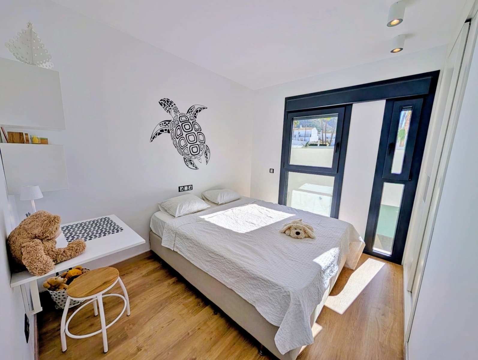 3 bedroom Townhouse for sale in Albir with pool - € 750,000 (Ref: 9542126)