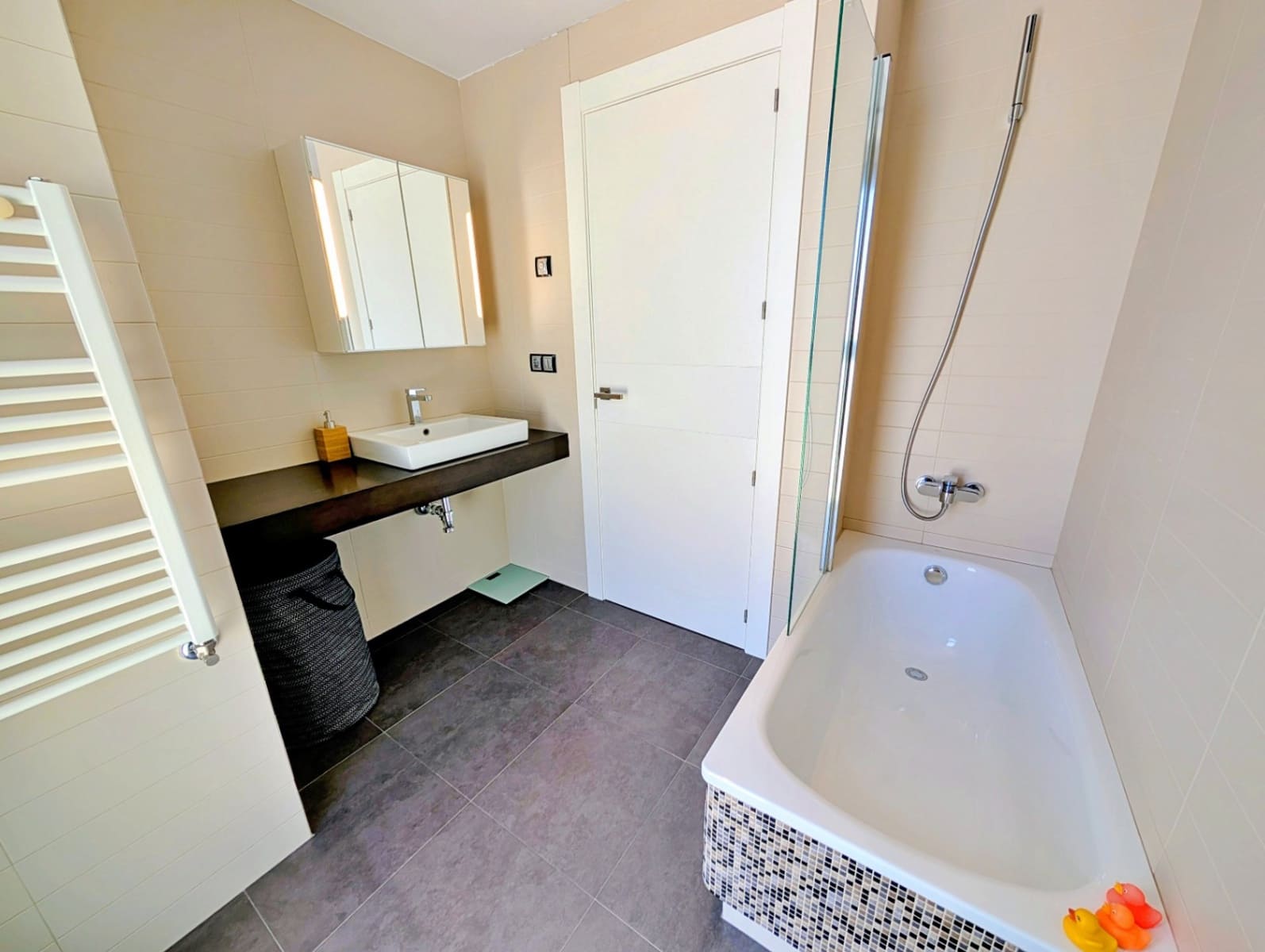 3 bedroom Townhouse for sale in Albir with pool - € 750,000 (Ref: 9542126)