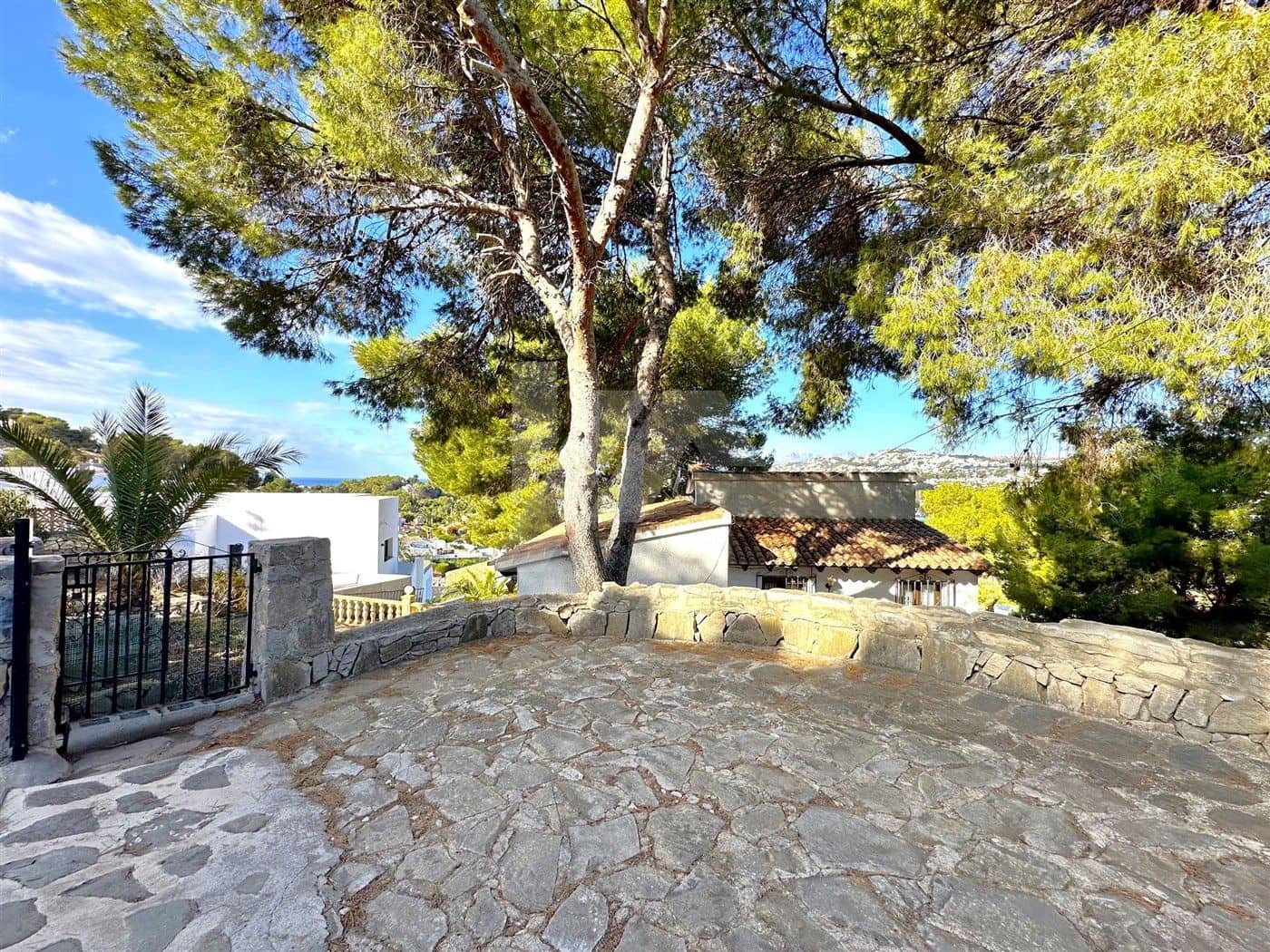 3 chambre Villa/Maison à vendre à Moraira avec piscine garage - 550 000 € (Ref: 9563841)