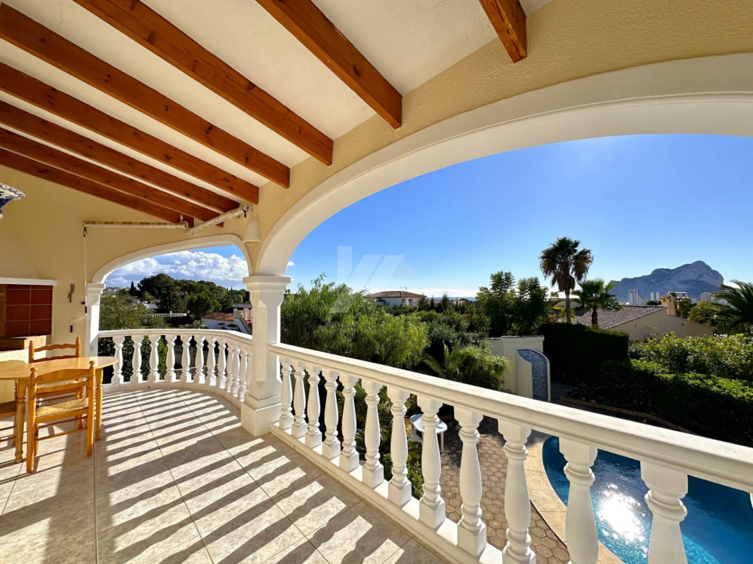 3 chambre Villa/Maison à vendre à Calpe / Calp avec piscine garage - 650 000 € (Ref: 9563842)